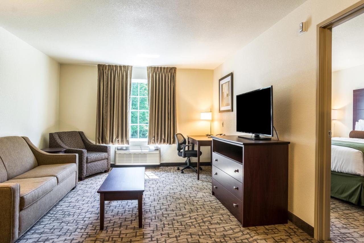 Cobblestone Hotel & Suites - Greenville Екстериор снимка